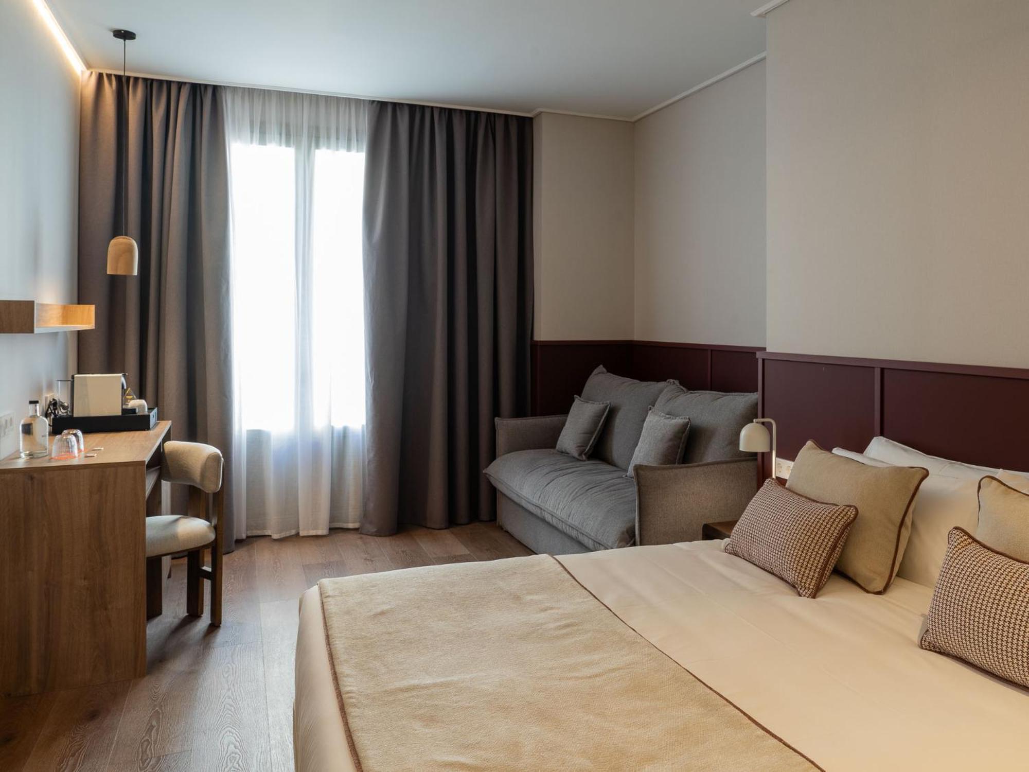 Hotel Well And Come Màlaga Pokoj fotografie